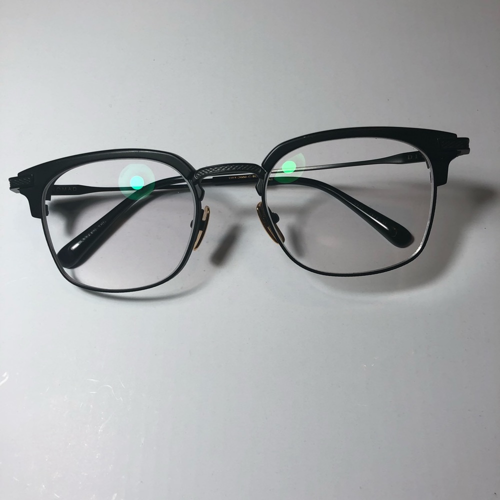 Rate elegant but discounted and limited edition of dita. DITA NOMAD Matte Black